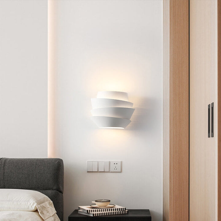 Nöfra | Minimalistische Wandlampe – Doppelseitige LED