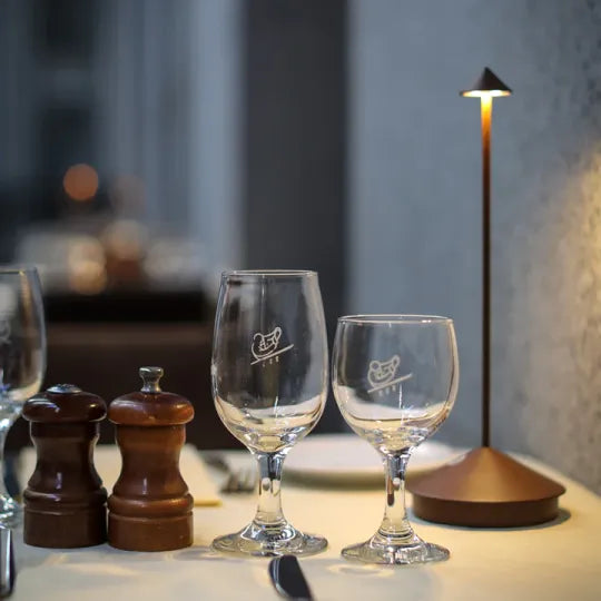 Stolja | Kabellose und Wiederaufladbare LED Tischlampe