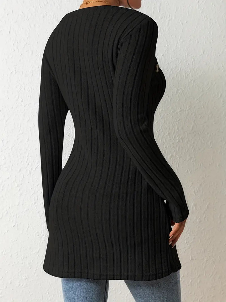 Ovelisse | Asymmetrisches Geknöpftes Geripptes Oberteil Für Frauen