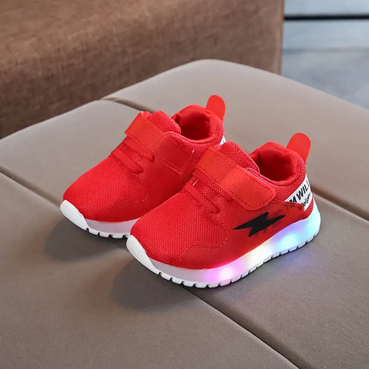 Bequeme Anti-Rutsch-Turnschuhe für Kinder