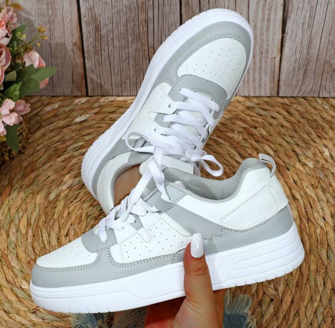 Penelopa | Leichte und Bequeme Damen Turnschuhe