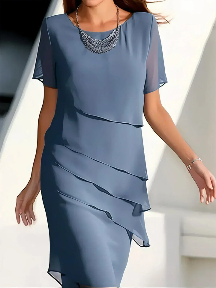 Ione | Damen Elegante Schlankmachendes Kleid