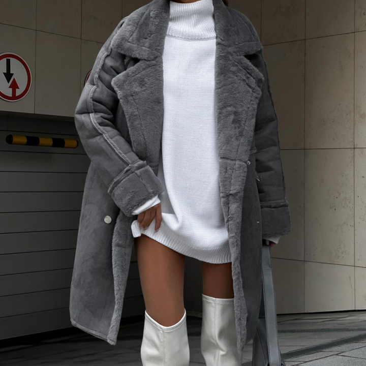 Delia | Bequeme Plüschjacke für Frauen