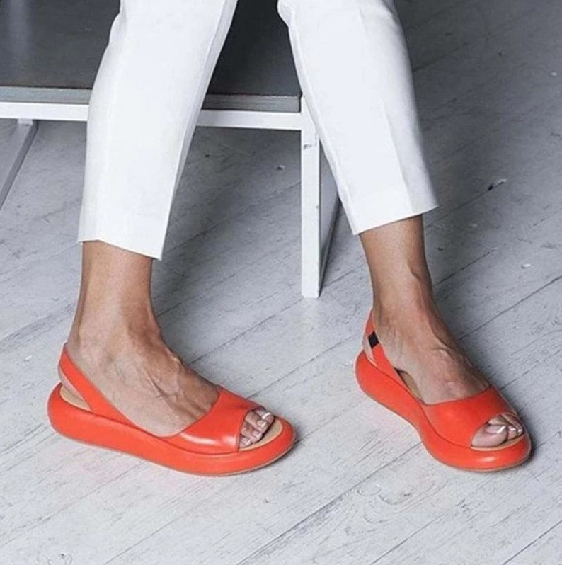 Eira | Verstellbare Fußgewölbestütze Sandalen