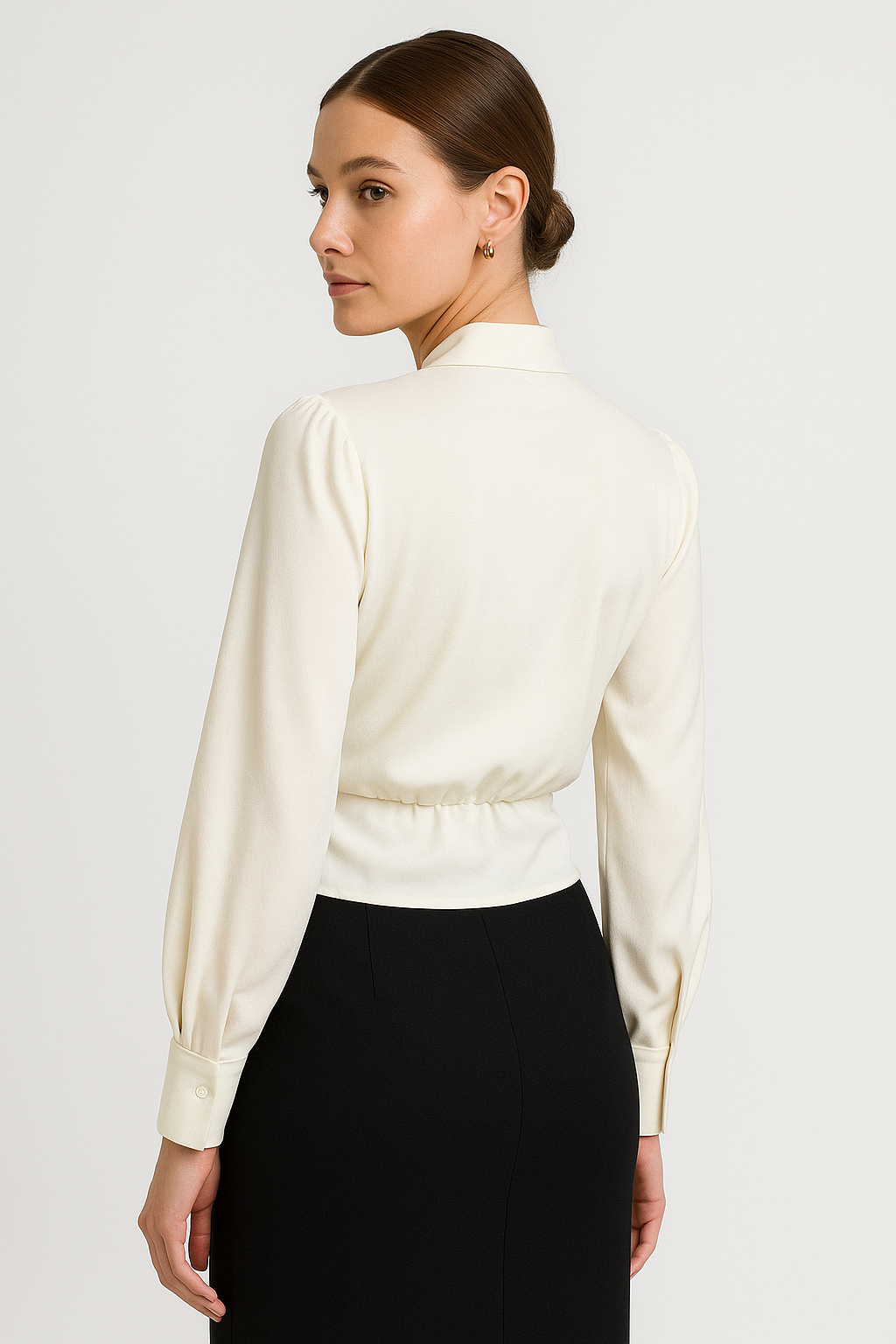 Thesira | Satin V-Ausschnitt Bluse Für Frauen