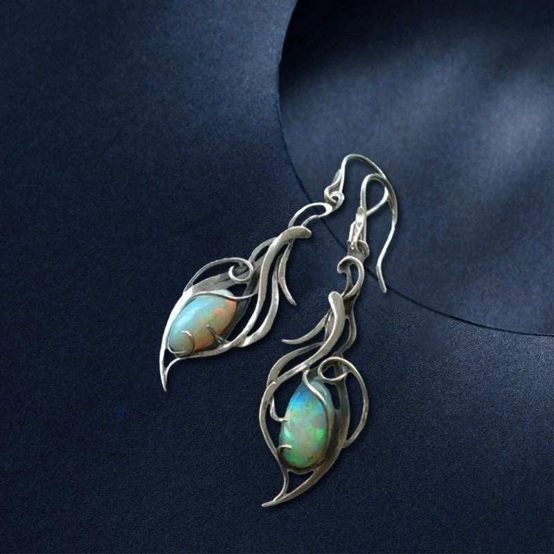 Jahrgang Blaue Opal Ohrringe