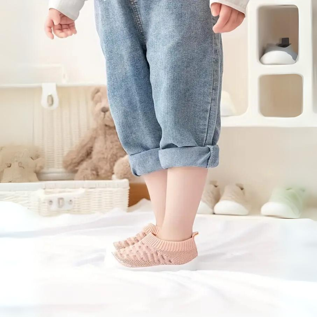 Mia | Kinder Barfußschuhe – Flexibler Breiter Zehenpartie Turnschuhe für Babys und Kleinkinder