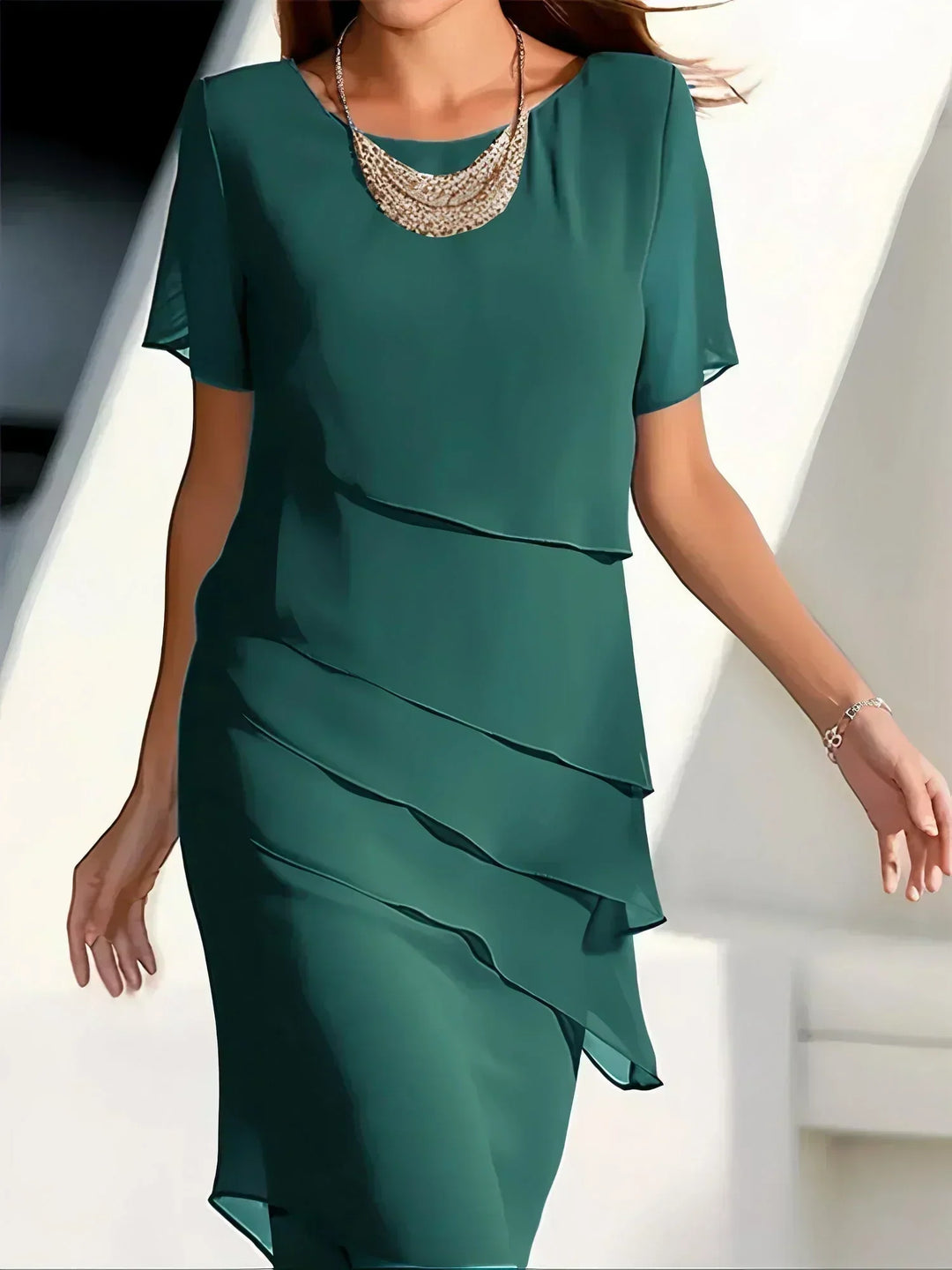 Ione | Damen Elegante Schlankmachendes Kleid