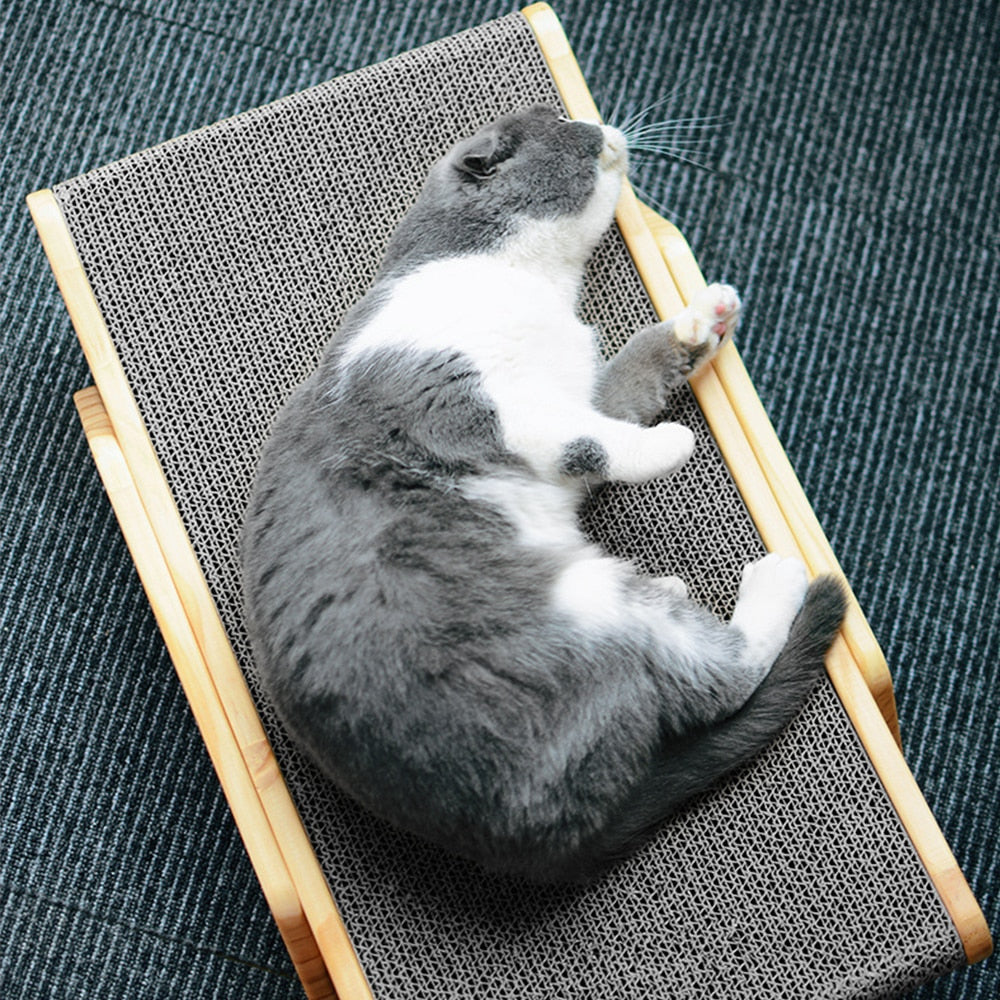 Katzenkratzer Und Liege Aus Holz