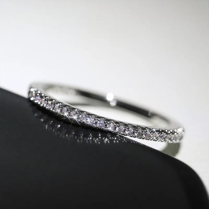 Minimalistischer Halber Ewigkeitsring | Symbol der Ewigen Liebe