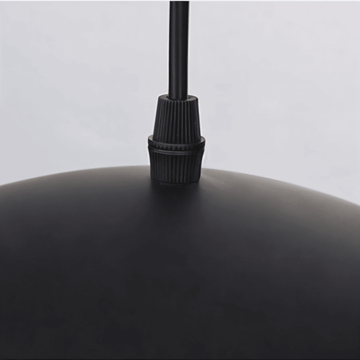 Apfel-Hängelampe | Schwarz-weiße Solar-Inspirierte Licht