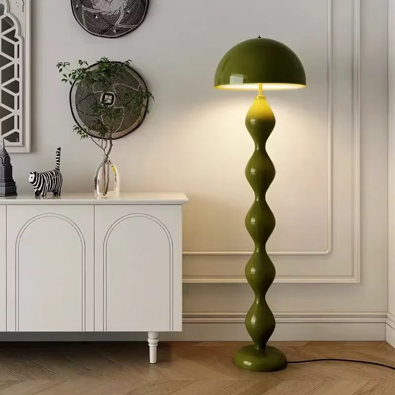Plüvar | Scandi Moderne Stehleuchte