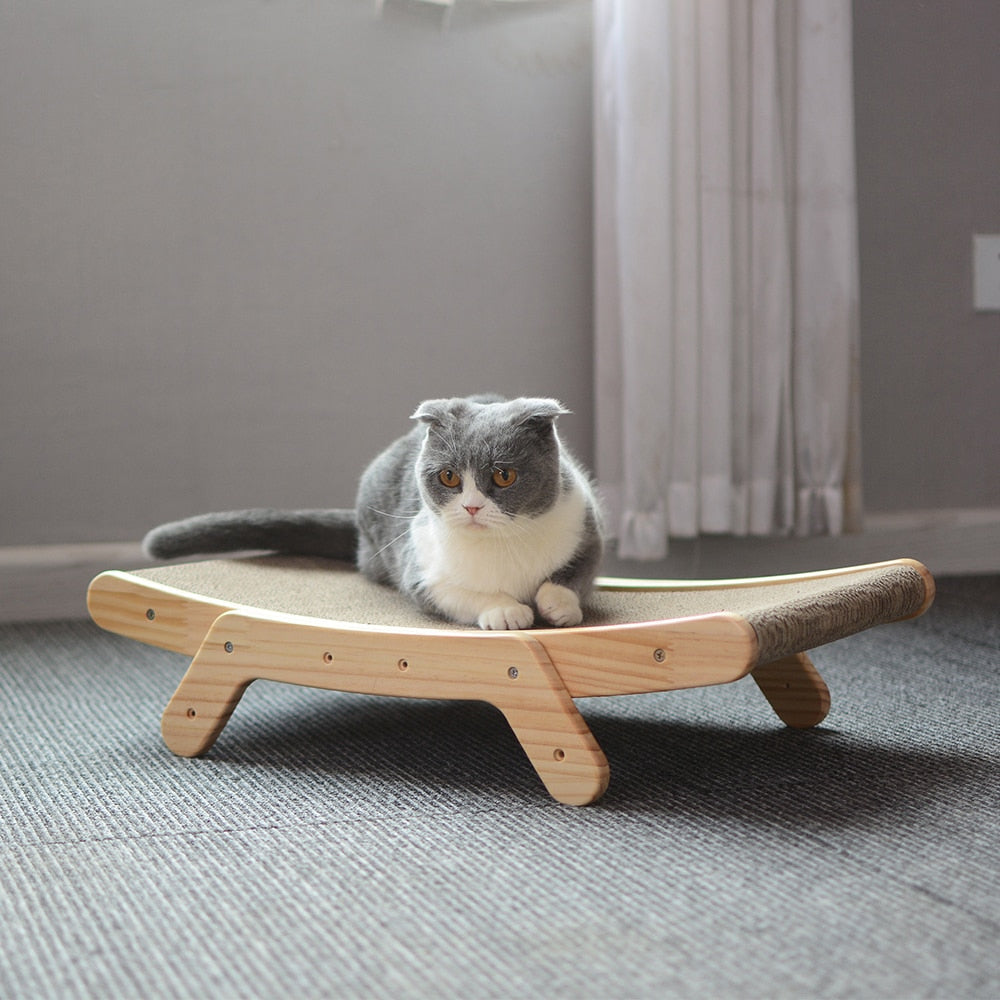 Katzenkratzer Und Liege Aus Holz