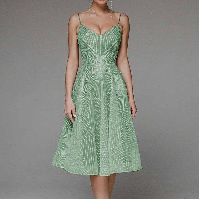 Solitha | Symmetrie Linie Abendkleid