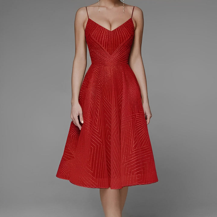 Solitha | Symmetrie Linie Abendkleid