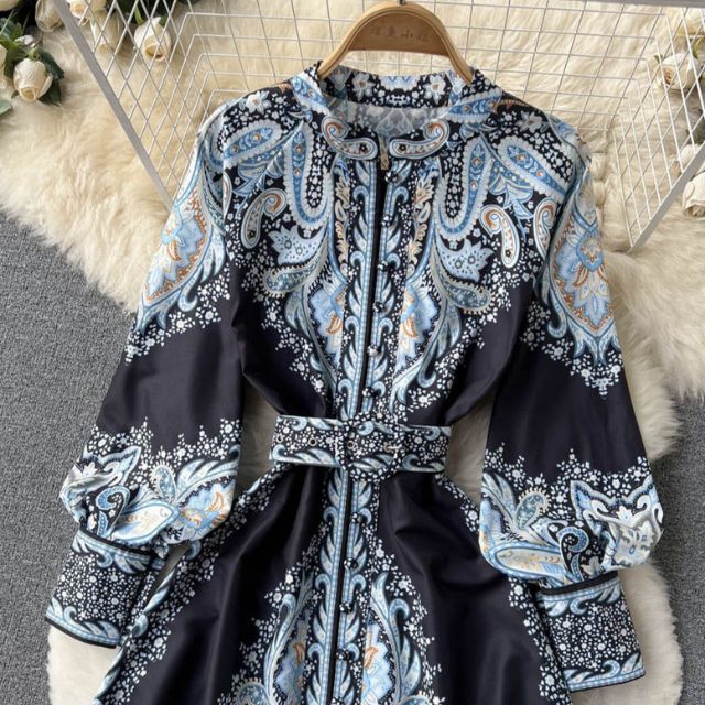 Aribella | Blumig A-Linien Kleid