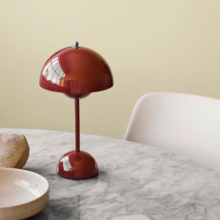 Stüna | LED Tischlampe