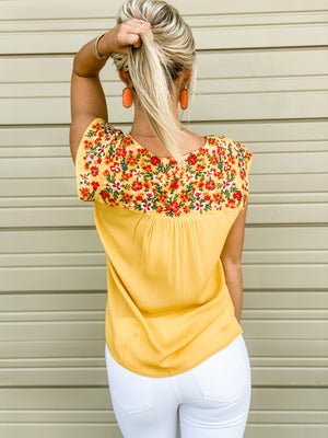 Ariadne | Florale Bluse Für Frauen