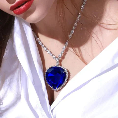 Juliette | Damen Blauem Kristall Herz Halskette in Sterling Silber