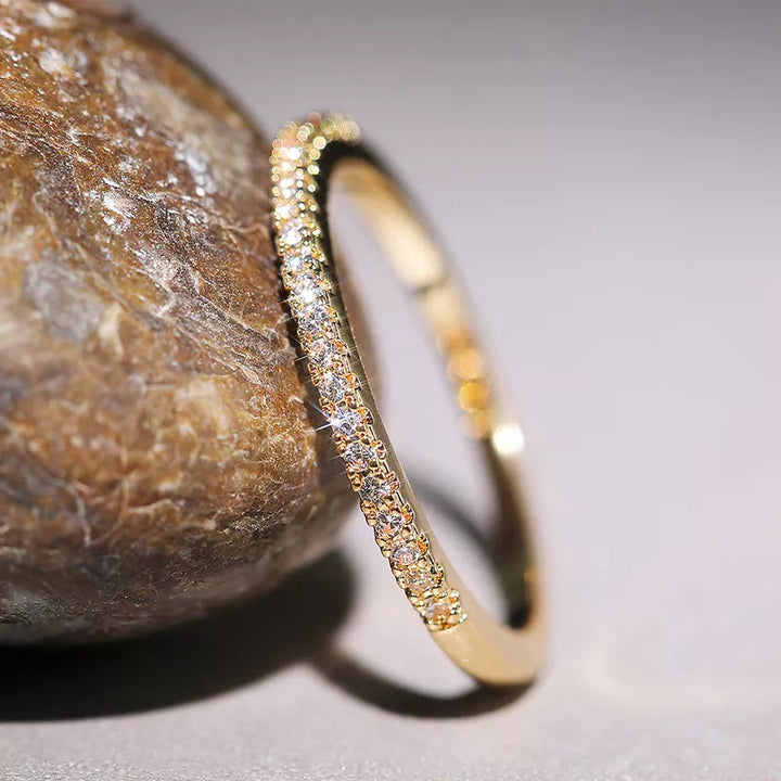 Minimalistischer Halber Ewigkeitsring | Symbol der Ewigen Liebe