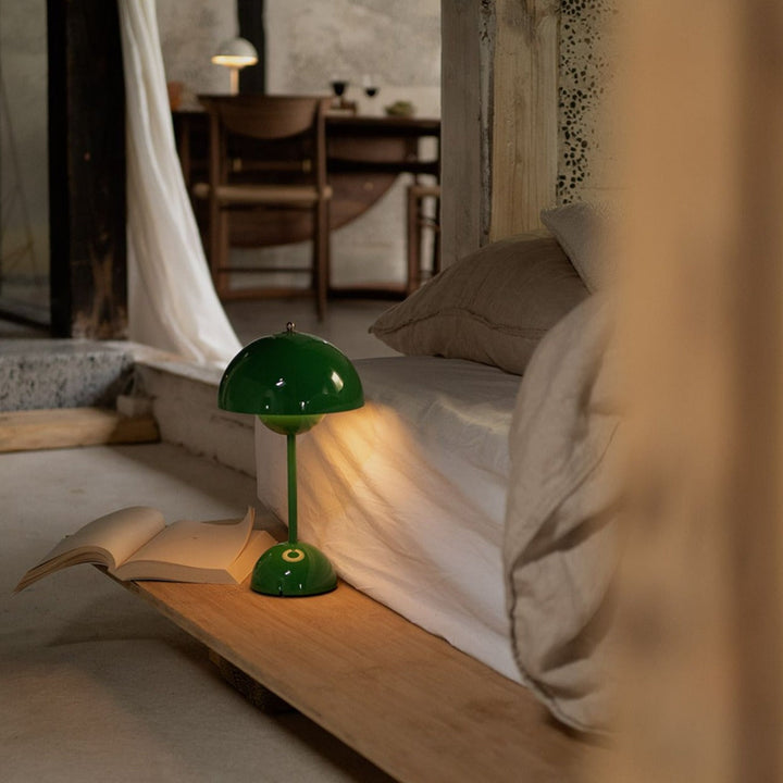 Stüna | LED Tischlampe