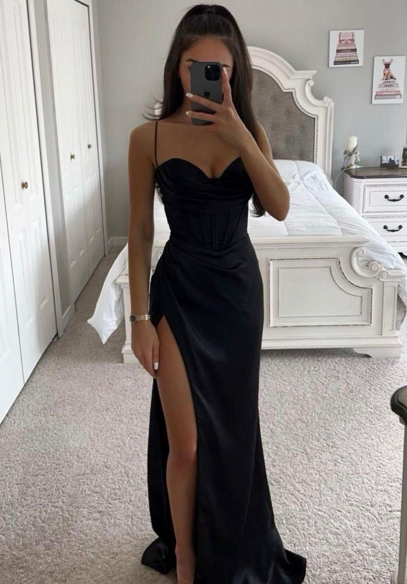 Alouette | Elegantes Satin Abendkleid