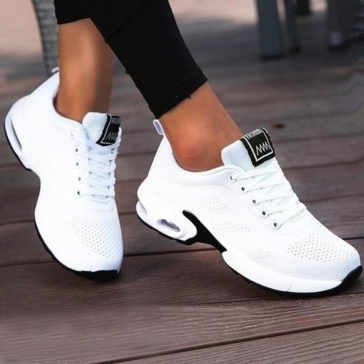 Aenora | Bequeme Schuhe für Männer und Frauen