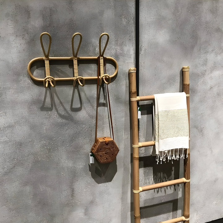 Handgemachter Boho Wandregal - Rattan Kleiderhaken für Kinderzimmer