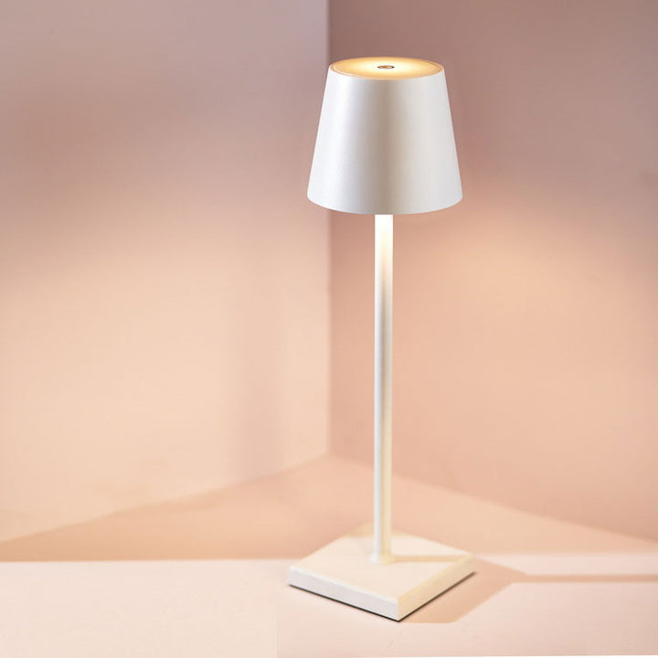 lurka | Kabellose Wiederaufladbare LED-Tischlampe